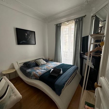 Guest Room Nearby Champs Elysees Paris Exterior photo