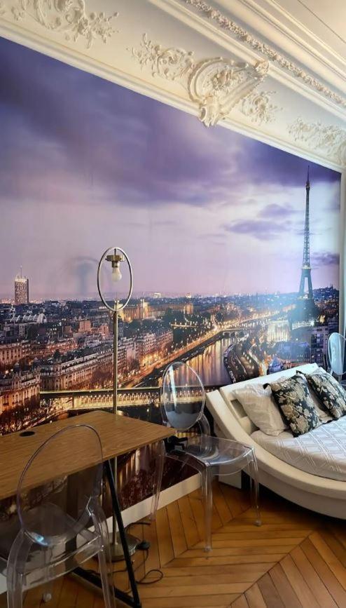 Guest Room Nearby Champs Elysees Paris Exterior photo