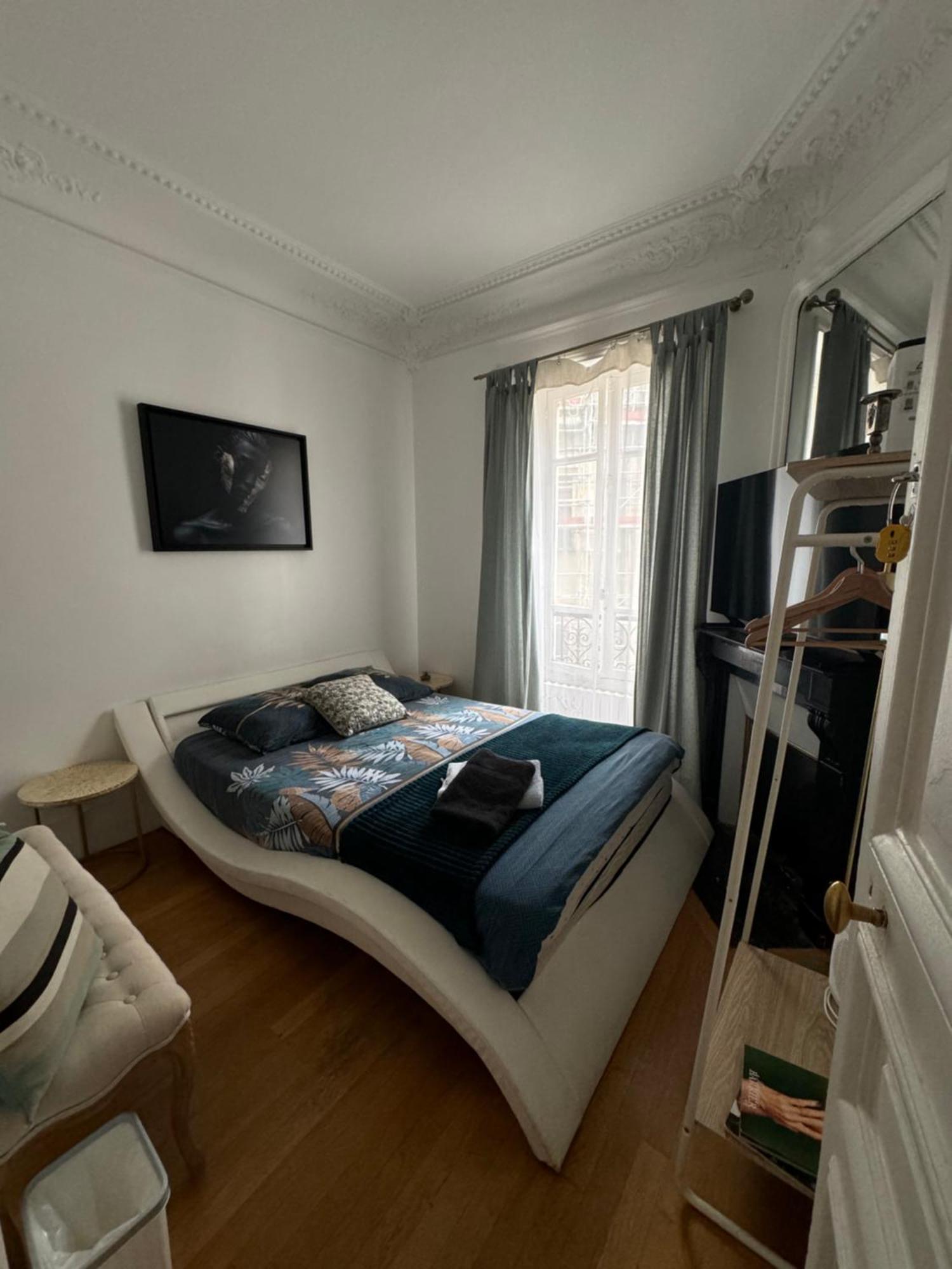 Guest Room Nearby Champs Elysees Paris Exterior photo